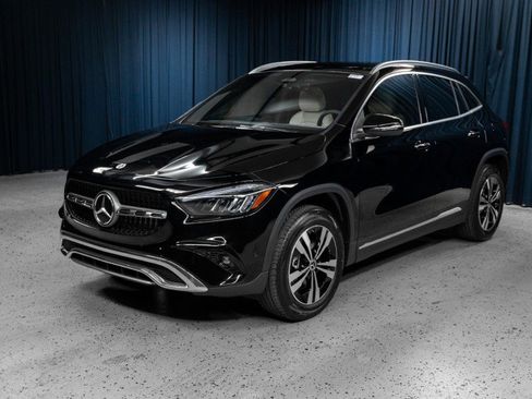 New 2026 Mercedes-Benz GLA 250 4MATIC image 1