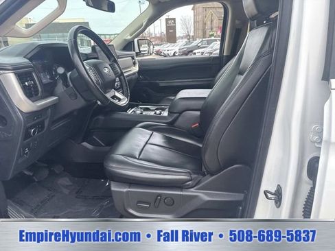 Used 2024 Ford Expedition Max XLT AWD/4WD image 20