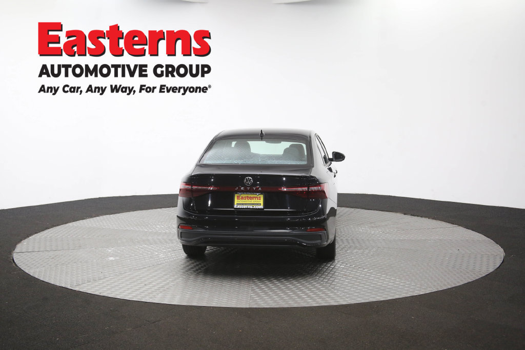 Used 2025 Volkswagen Jetta Sport FWD image 40