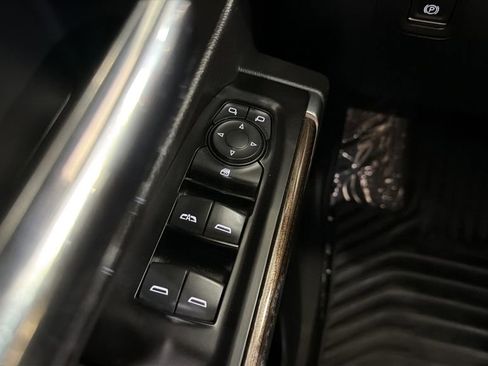 Used 2019 Chevrolet Silverado 1500 LT w/ All-Star Edition image 18