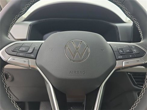 New 2025 Volkswagen Taos S image 20