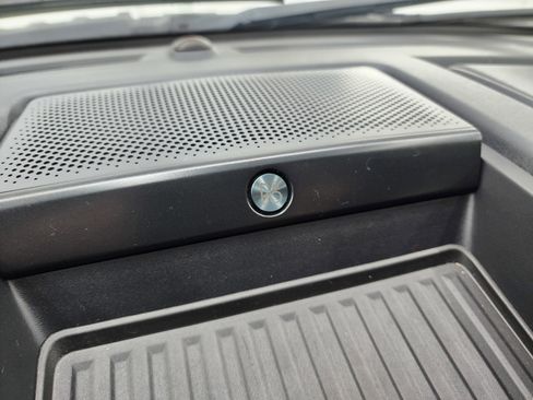 Used 2022 Ford F250 Lariat image 49