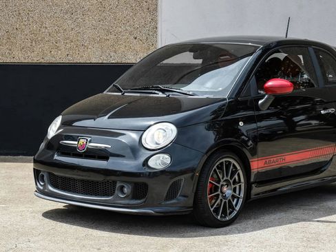 Used 2013 FIAT 500 Abarth w/ Comfort/Convenience Group FWD image 5
