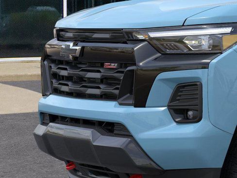 New 2025 Chevrolet Colorado Z71 w/ Technology Package image 13