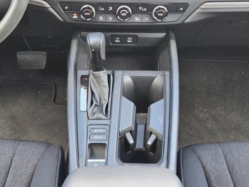 Used 2025 Honda Accord SE image 17