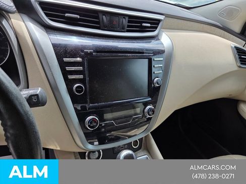 Used 2021 Nissan Murano SL w/ SL Moonroof Package FWD image 23