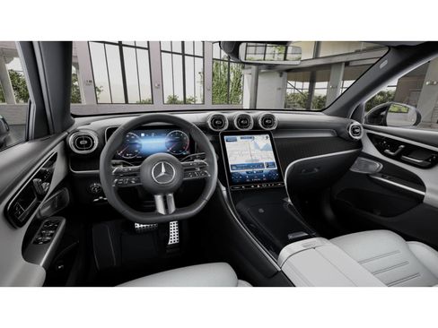 New 2026 Mercedes-Benz GLC 300 4MATIC image 2