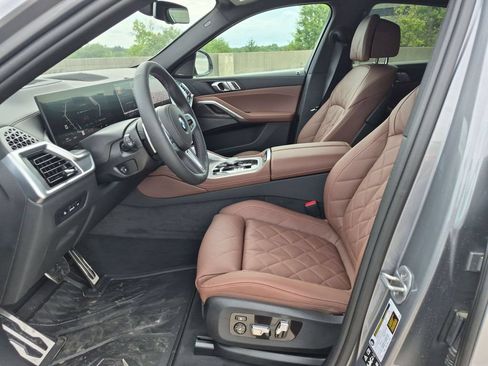 Used 2026 BMW X6 M60i AWD/4WD image 9