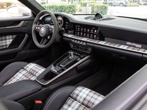 Certified 2025 Porsche 911 Turbo S AWD/4WD image 12
