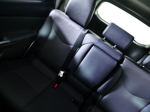 Used 2012 Toyota Prius V Five FWD image 12