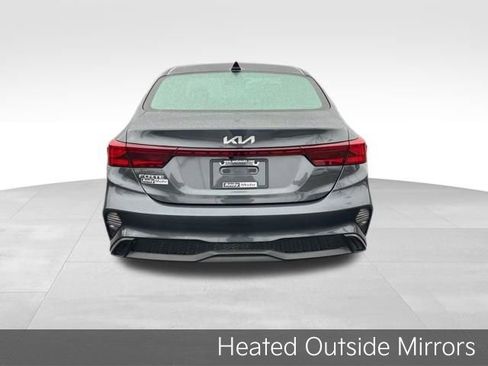Certified 2024 Kia Forte LXS w/ LXS Technology Package image 7