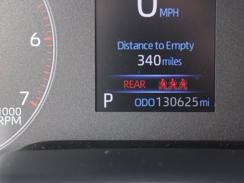 Used 2024 Toyota Corolla SE FWD image 25