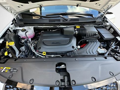 New 2026 Chrysler Pacifica Select image 31