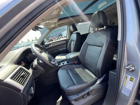 Certified 2021 Volkswagen Atlas SEL AWD/4WD image 11