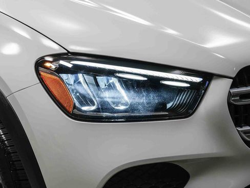 Certified 2024 Mercedes-Benz GLE 450e 4MATIC image 14