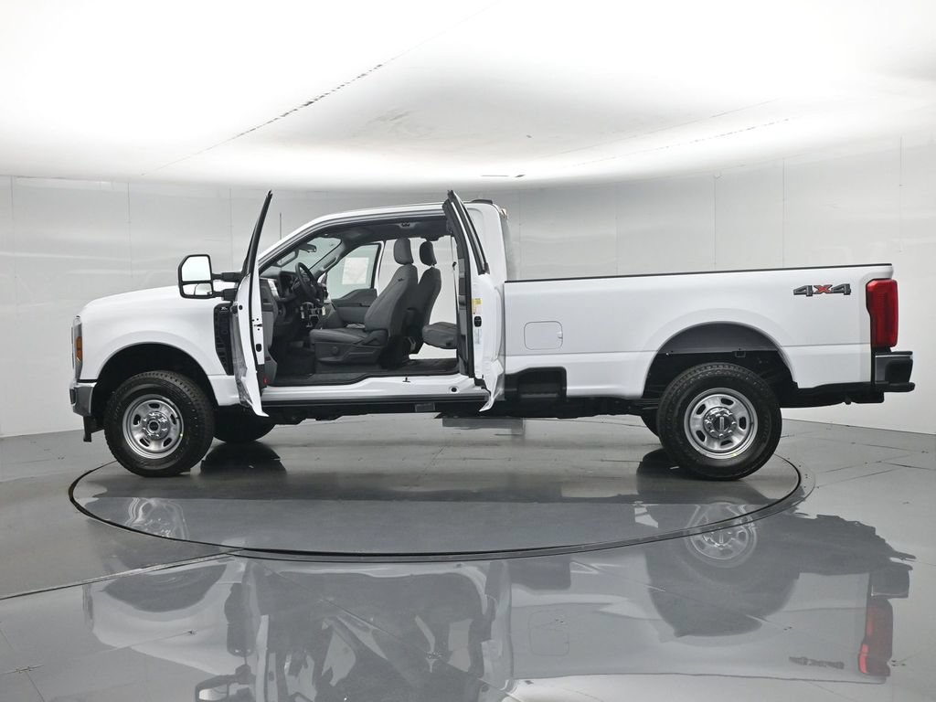 New 2027 Ford F350 XL w/ XL Chrome Package AWD/4WD image 33