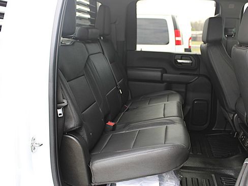 Used 2026 Chevrolet Silverado 3500 W/T w/ WT Convenience Package image 19