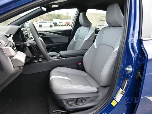 New 2026 Toyota Camry SE image 11