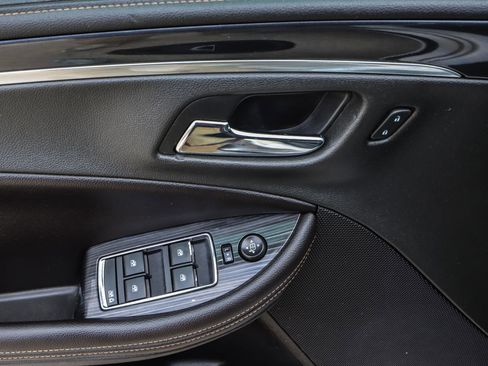 Used 2019 Chevrolet Impala LT image 32