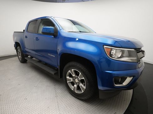 Used 2020 Chevrolet Colorado Z71 AWD/4WD image 34