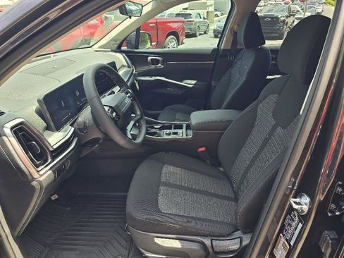 New 2026 Kia Sorento LX FWD image 5