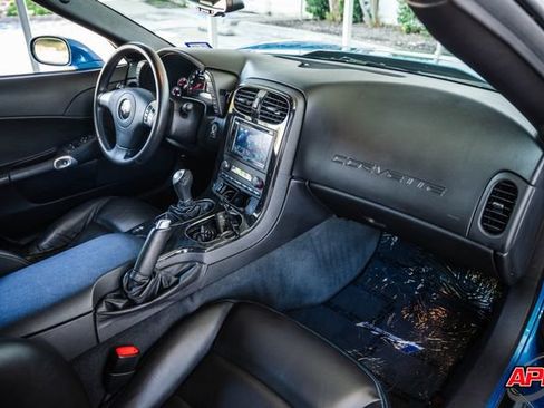 Used 2010 Chevrolet Corvette ZR1 RWD image 20