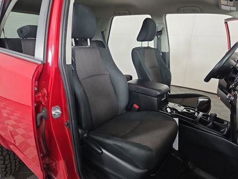 Used 2019 Toyota 4Runner TRD Off-Road AWD/4WD image 21