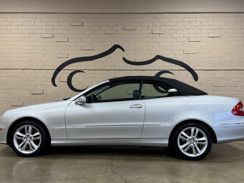 Used 2008 Mercedes-Benz CLK 350 Cabriolet image 12