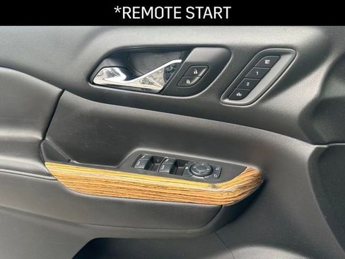 Used 2017 GMC Acadia Denali w/ Technology Package image 15