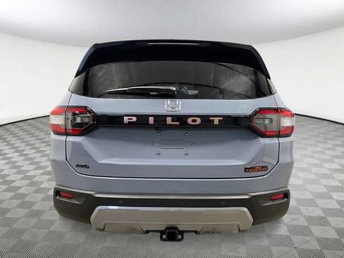 New 2026 Honda Pilot TrailSport image 5