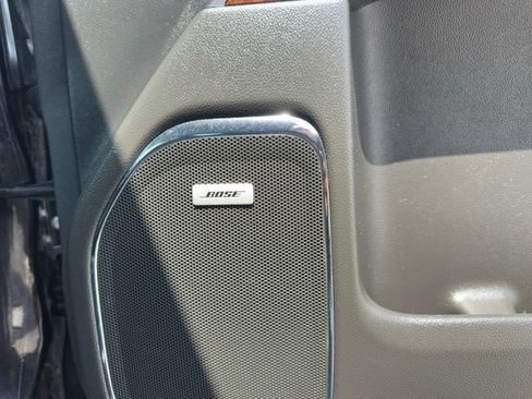 Used 2018 GMC Sierra 1500 SLT AWD/4WD image 11