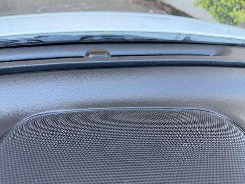 Used 2025 Kia Soul LX w/ LX Technology Package image 17