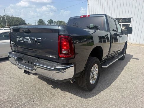 Used 2026 RAM 2500 Big Horn AWD/4WD image 8