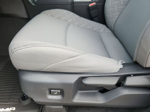 New 2026 Toyota Tacoma SR5 AWD/4WD image 8