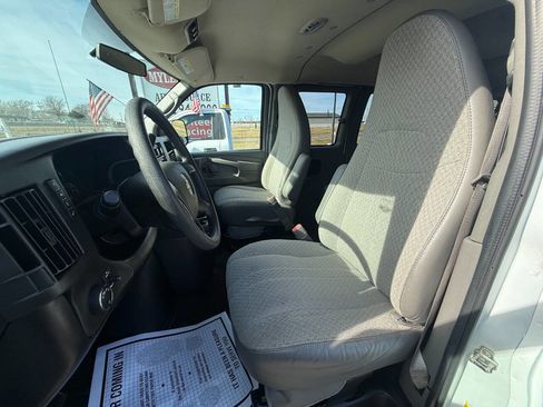 Used 2013 Chevrolet Express 3500 LT w/ LT Preferred Equipment Group image 8