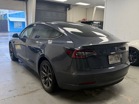 Used 2022 Tesla Model 3 image 5