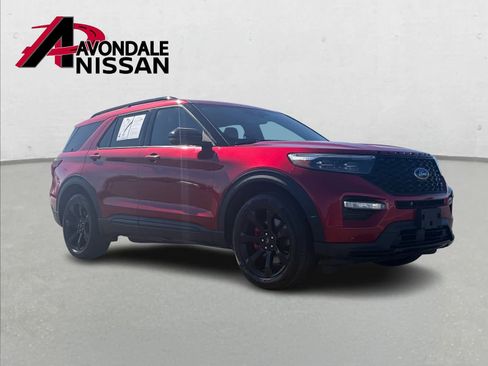 Used 2020 Ford Explorer ST w/ ST Street Pack image 8
