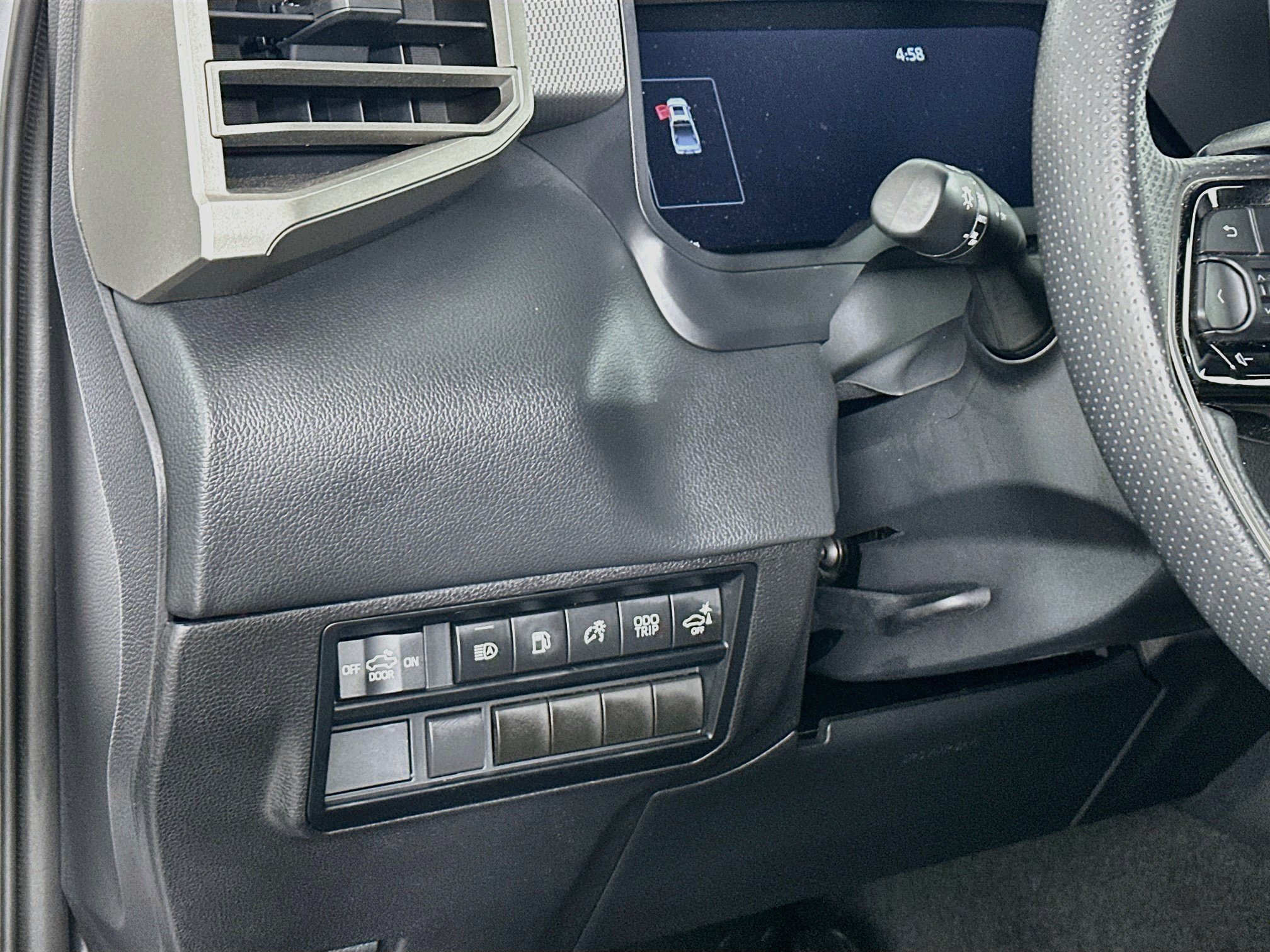 Used 2024 Toyota Tundra Limited AWD/4WD image 17