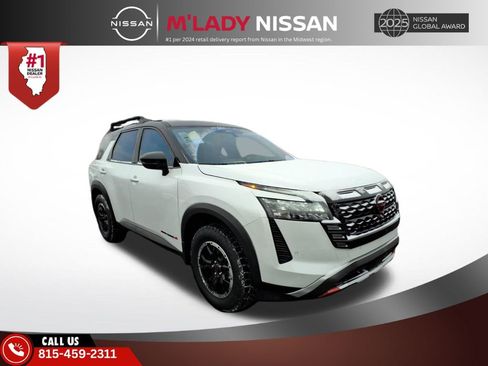 New 2026 Nissan Pathfinder SV image 1