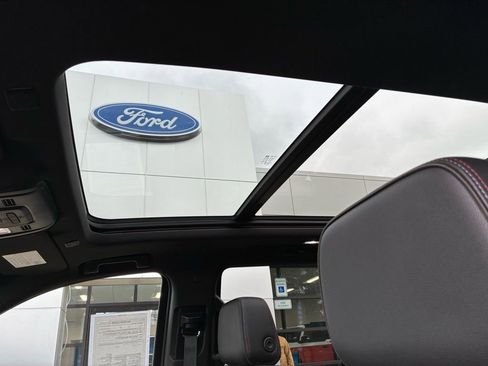 Used 2022 Chevrolet Tahoe RST image 29