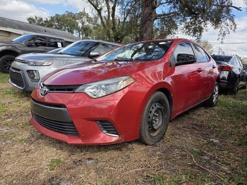 Used 2015 Toyota Corolla LE image 3