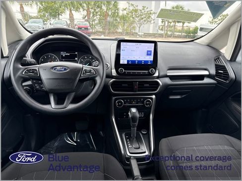 Used 2021 Ford EcoSport SE w/ SE Convenience Package image 4