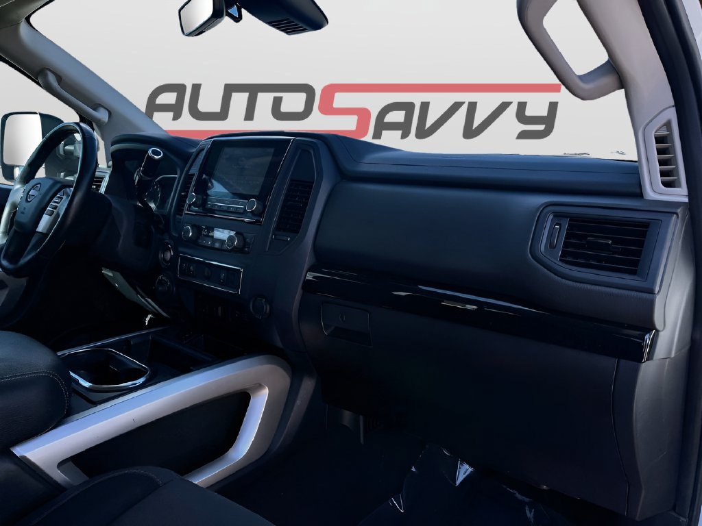 Used 2024 Nissan Titan SV w/ SV Convenience Package AWD/4WD image 27