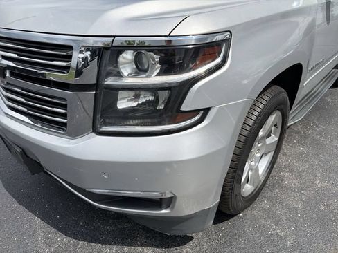 Used 2018 Chevrolet Suburban Premier AWD/4WD image 42