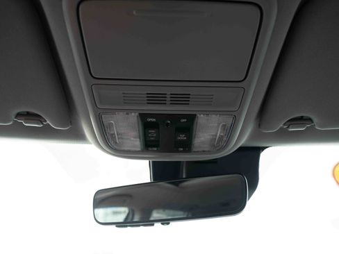 Used 2021 Honda Pilot EX-L image 18
