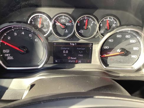 Used 2022 Chevrolet Silverado 1500 LT w/ Z71 Off-Road Package image 18