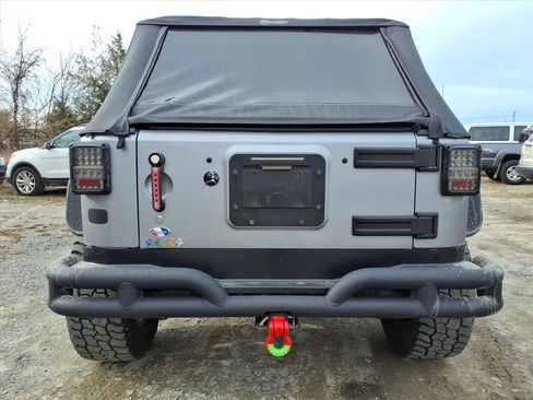 Used 2017 Jeep Wrangler Unlimited Sport w/ Quick Order Package 24S image 11