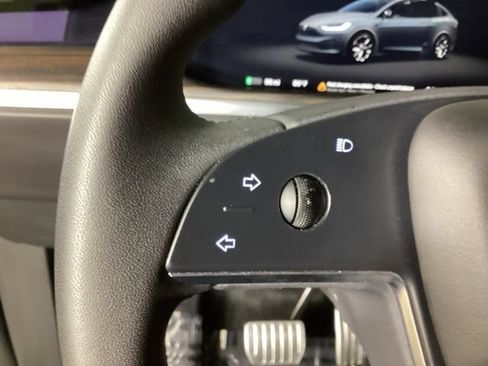Used 2024 Tesla Model X AWD/4WD image 20