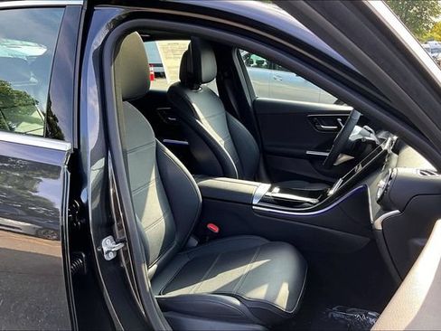 Used 2026 Mercedes-Benz C 300 4MATIC Sedan image 7