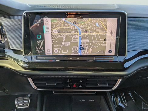 Certified 2025 Volkswagen Atlas Cross Sport SEL R-Line image 20